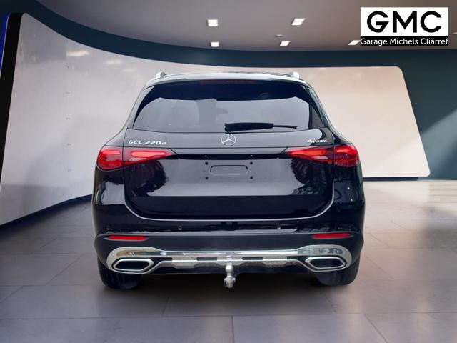 Mercedes-Benz GLC 220 d 4Matic (254.605) 220d Premium AHK Pano SitzKlima Distronic 