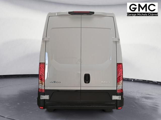 Iveco Daily 35S18 V16 H2 