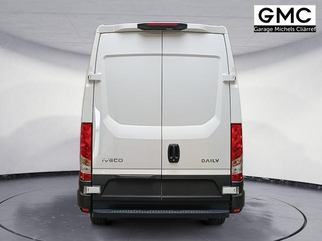 Iveco Daily 35S16 2.3 V12 HI-MATIC 156CV 