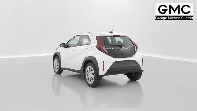 Toyota Aygo Dynamic (X) 