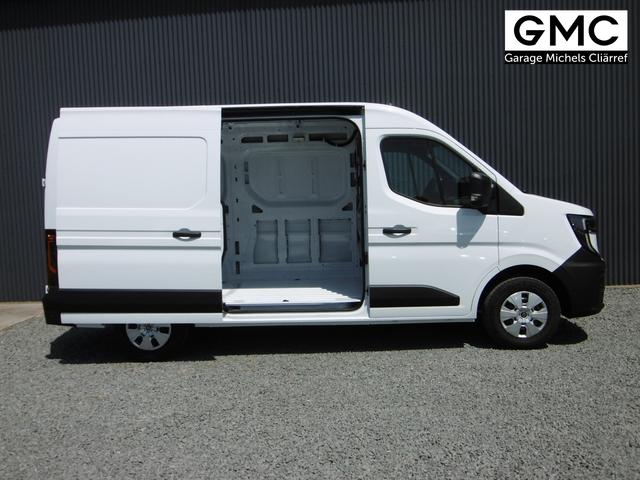 Renault Master Kastenwagen Extra L2H2 