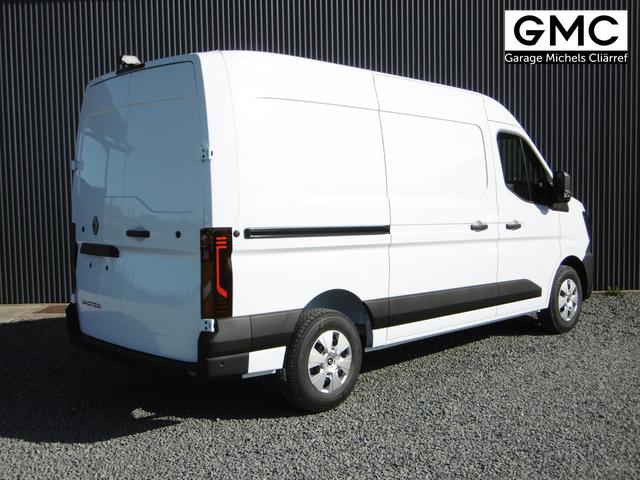 Renault Master Kastenwagen Extra L2H2 
