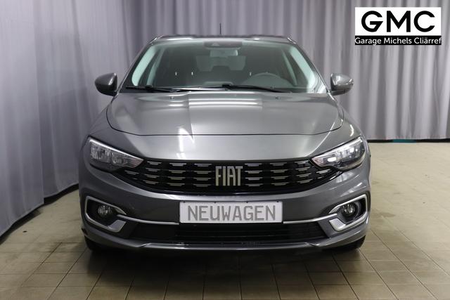 Tipo 5-Türer MY22 TIPO 5-Türer City Life 1.0 74kW (100PS)695 - Colosseo Grau 645 - Stoff Schwarz "316 Rückfahrkamera mit dynamischen Führungslinien 3A4 Sicherheits-Plus-Paket 3A5 Convenience Plus-Paket 3B4 Style-Paket 452 Sitzheizung vorn 5DR Colosseo Grau ja laut RE 21.10 fb 7QC Uconnect™ NAV Navigationssystem und digitalem Audioempfang DAB+"