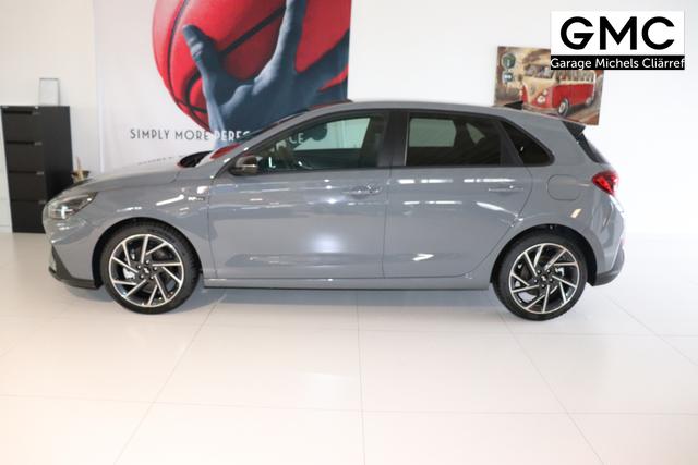 Hyundai i30 N Line 1.5 TGDi 117 kW (160 PS) Navigationssystem, DAB, Bluetooth, Android Auto, Apple CarPlay, 2-Zonen-Klimaautomatik, Rückfahrkamera, Sitzheizung, Lenkradheizung, 18" Leichtmetallfelgen, uvm. 