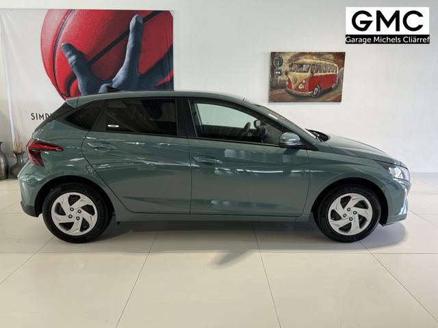 Hyundai i20 GO! Mangrove Green, Beispielbilder, ggf. teilweise mit Sonderausstattung