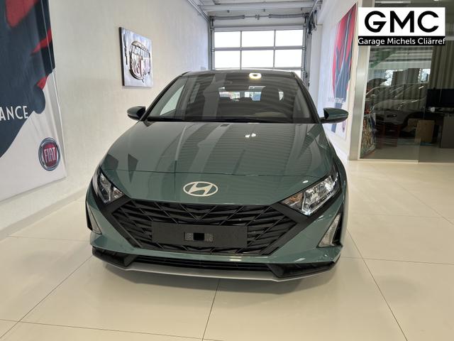 Hyundai i20 GO! Mangrove Green, Beispielbilder, ggf. teilweise mit Sonderausstattung