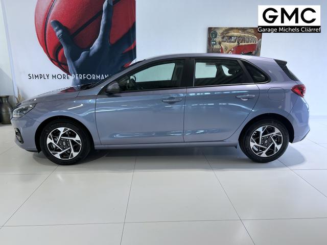 Hyundai i30 GO Meta Blue Pearl