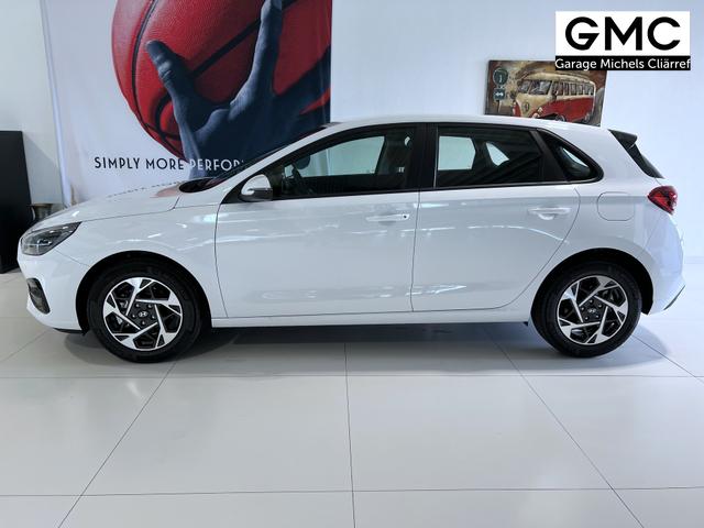 Hyundai i30 GO Atlas White