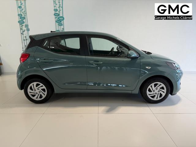 Hyundai i10 GO Mangrove Green