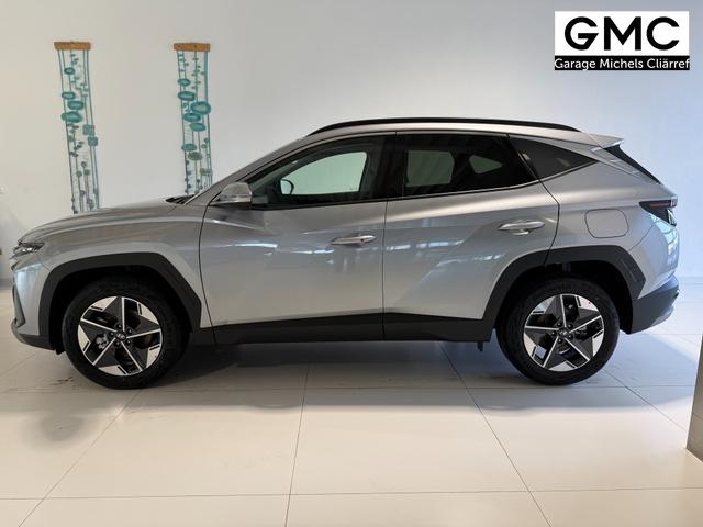 Hyundai GO Plus Shimmering Silver