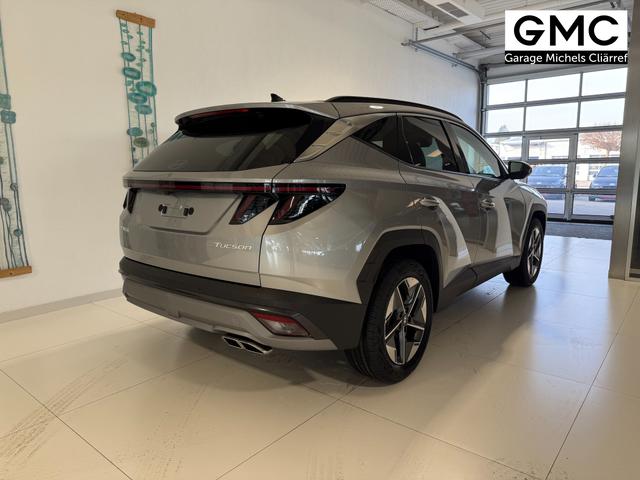 Hyundai GO Plus Shimmering Silver