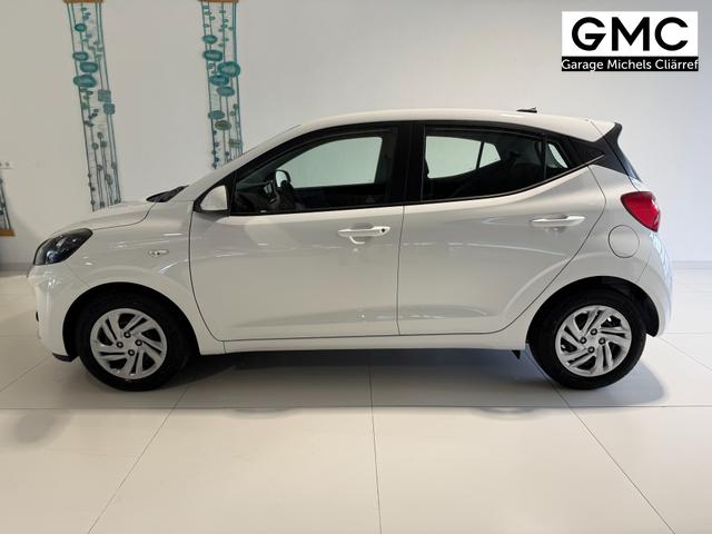 Hyundai i10 Go Atlas White