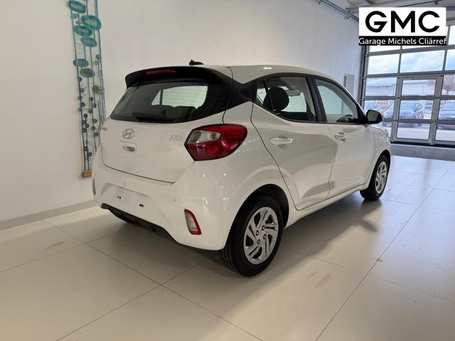Hyundai i10 Go Atlas White