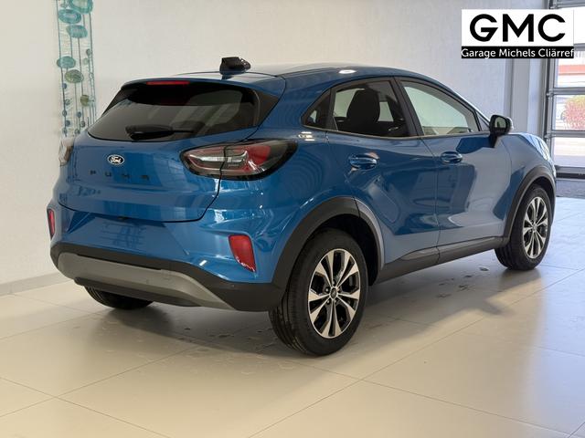 Ford Puma Titanium Digital Aqua Blau