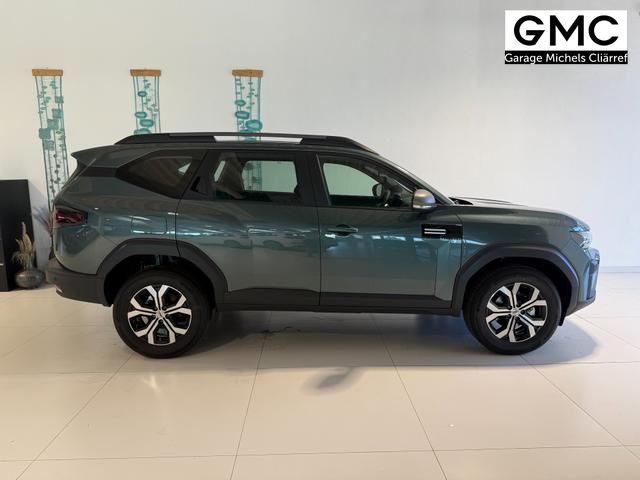 Dacia Bigster Zeder Gruen