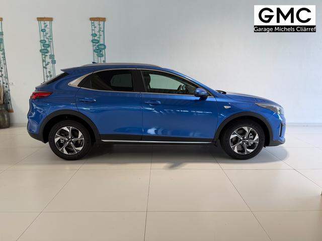 Kia XCEED Blue Flame