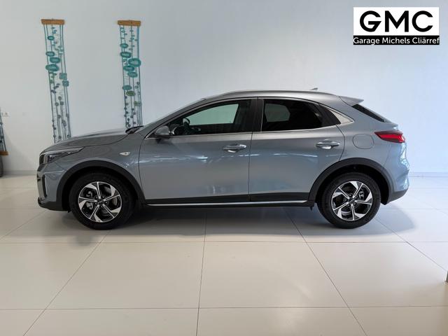 Kia XCEED Lunar Silver