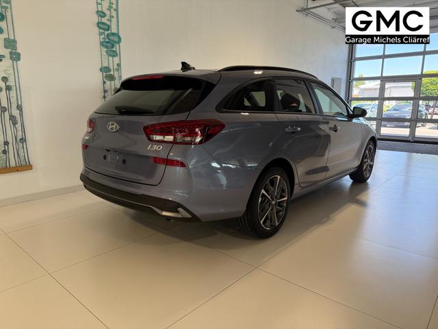 Hyundai i30, Beispielbilder, ggf. teilweise mit Sonderausstattung