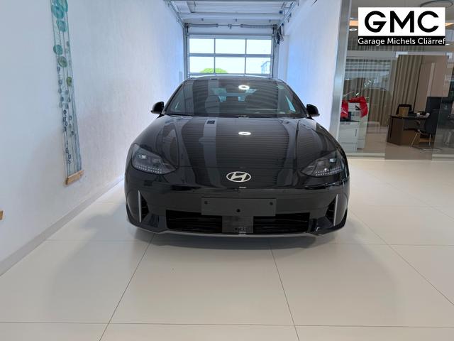 IONIQ 6 Schwarz Schiebedach