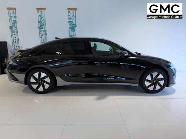 IONIQ 6 Schwarz Schiebedach