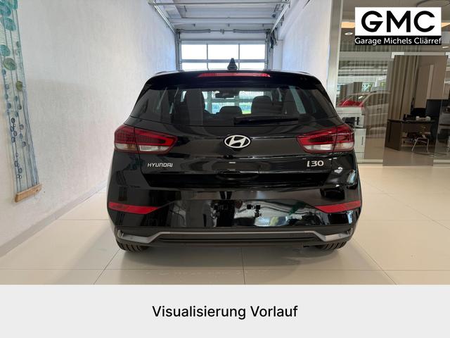 Hyundai i30, Beispielbilder, ggf. teilweise mit Sonderausstattung