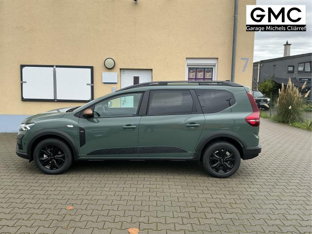 Dacia / Jogger / Grün / Extreme / Dusty Green / , Beispielbilder, ggf. teilweise mit Sonderausstattung