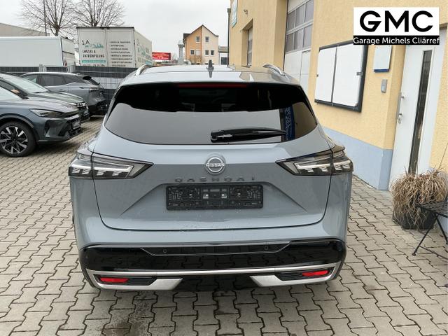 Nissan / Qashqai / Grau / Tekna+ / Ceramic Grey / , Beispielbilder, ggf. teilweise mit Sonderausstattung