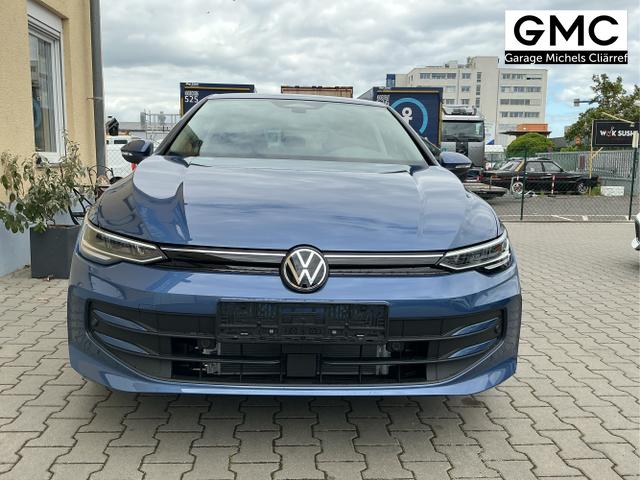 Volkswagen / Golf / Blau / Limited / Anemonenblau Metalic / , Beispielbilder, ggf. teilweise mit Sonderausstattung