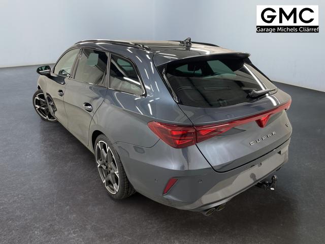 Cupra Leon Sportstourer VZ 2.0 TSI 333PS/245kW 4x4 DSG7 2025 +INT. DRIVE+MATRIX+AHK+Erweiterte Garantie. 