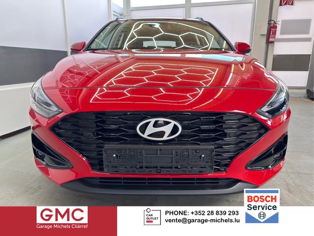Hyundai i30 Kombi - STYLE NAVI RFK LED PDC v+h