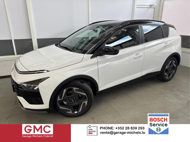 Hyundai BAYON - PREMIUM FL DCT ACC SmartSense PLUS NAVI SHZ RFK PDC KLIMAAUTOMATIK
