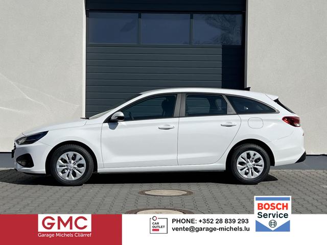 Hyundai i30 Kombi - Comfort 1,5 CVVT 71KW Navi