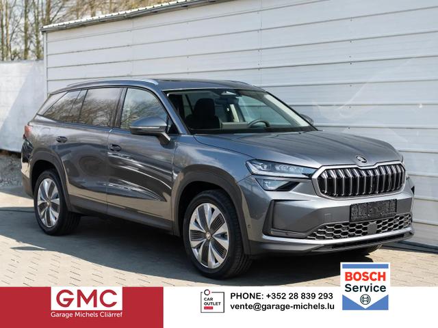 Skoda Kodiaq - Selection 2.0 TDI 4x4 7-Sitzer *PANO*AHK*360°*ACC