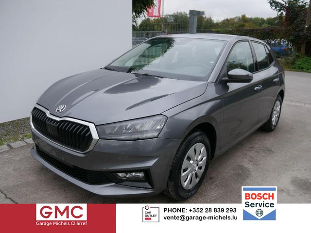 Skoda Fabia - Selection 1.0 TSI *PDC-HI*LED*SHZ*NAVI-&Uuml;BER-SMARTLINK*KLIMA*BLUETOOTH