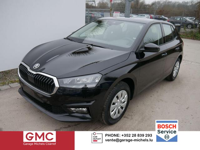 Skoda Fabia - Selection 1.0 TSI *PDC-HI*LED*SHZ*NAVI-&Uuml;BER-SMARTLINK*KLIMA*BLUETOOTH