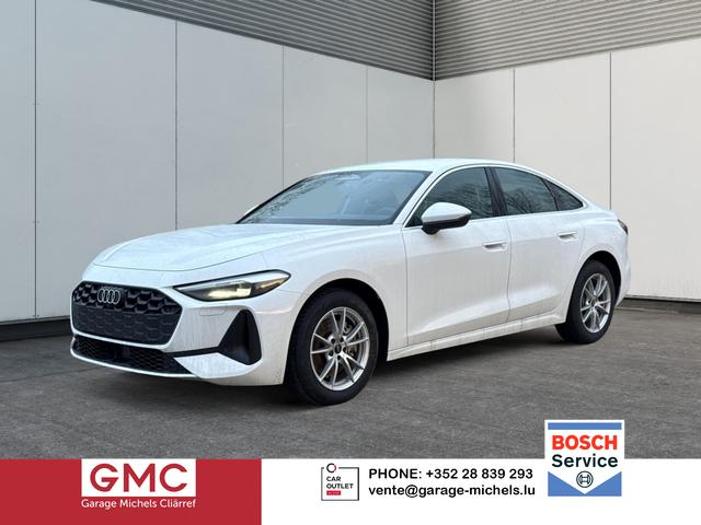 Audi A5 - Basis NAVI+EL. HECKKL.+PDC+LED+17 LM