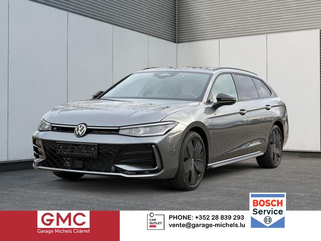Volkswagen Passat Variant - R-Line 4WD+AHK+PANO+HARMAN+19"+BLACK STYLE