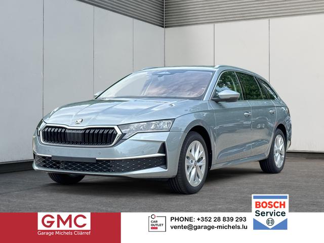 Skoda Octavia Combi - Selection ACC+AHK+eHK+KAM+PDC+LED+17" ALU+SHZ