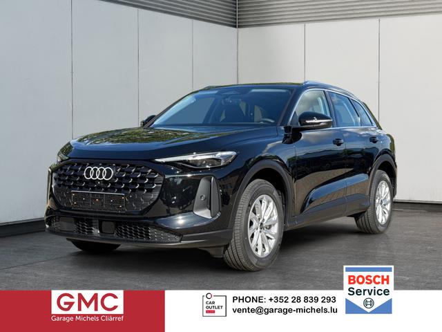 Audi Q5 - Basis QUATTRO+NAVI+KAMERA+AHK+PANO+SHZ+PDC+ACC