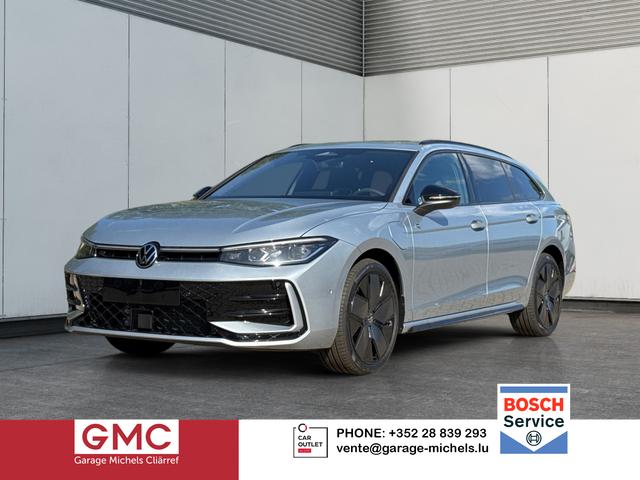 Volkswagen Passat Variant - R-Line Edition Plus LEDER+PANO+AHK+MATRIX+eHK+360 KAM+NAVI+HUD