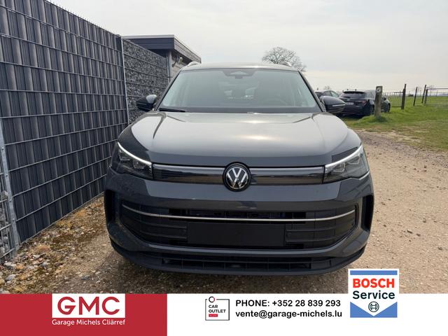 Volkswagen Tiguan - 1.5 eTSI 48V DSG Limited Navi Winter AHK