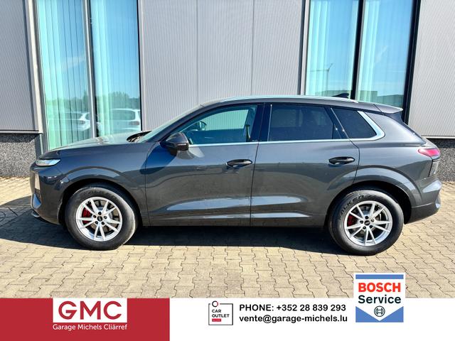 Audi Q3 - Basis 2.0 TFSI quattro (Allrad) 204PS S-Tronic (Automatik), TECHPAKET PRO, Grau-Metallic, DIGITALE MATRIX-LED, Sportsitze, Elektr. Heckklappe, MMI Navigation plus, Sitzheizung, Klimaautomatik, ParkAssist Parksensoren, Privacy-Glas