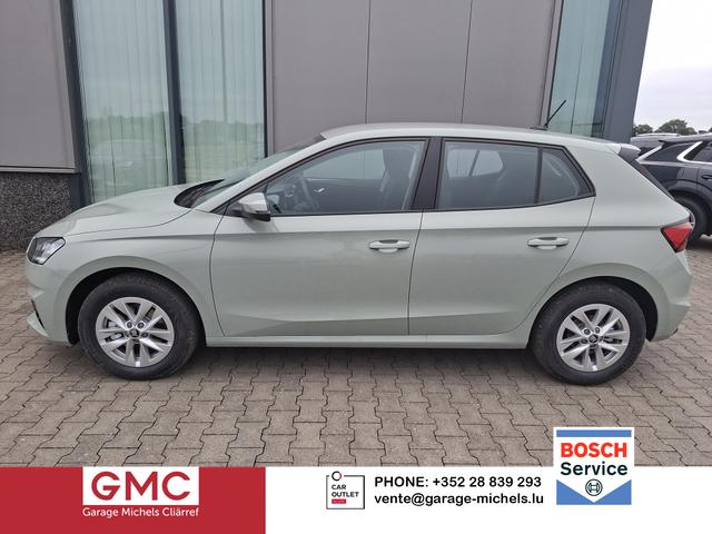 Skoda Fabia - Extra Plus 1.0 TSI 116PS, 5 Jahre Garantie, TIMIANO-GR&Uuml;N Sonderlackierung, CLIMATRONIC, BEHEIZTE FRONTSCHEIBE, SITZHEIZUNG, M-Lederlenkrad BEHEIZT, 15" ALU, Parksensoren hinten, R&uuml;ckfahrkamera, Infotainment 8", Virtual Cockpit, Tempomat, NSW, Wireless SmartLink