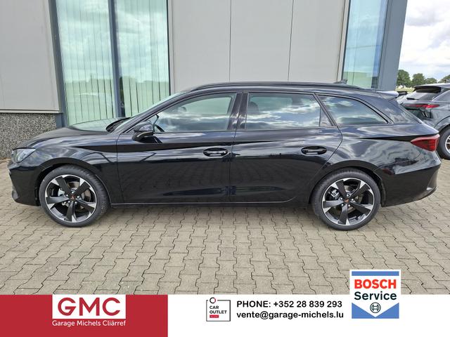 Cupra Leon Sportstourer - Basis 1.5 eTSI 150PS DSG (AUTOMATIK), SCHWARZ, ANH&Auml;NGERKUPPLUNG, ELEKTR. HECKKLAPPE, KESSY, ALARM, R&Uuml;CKFAHRKAMERA, 18" Alu, Sitzheizung, M-Lederlenkrad beheizt, Parksensoren vorne und hinten, Adaptiver Tempomat, 3-Zonen-Climatronic, Radio 12,9" + Full Link