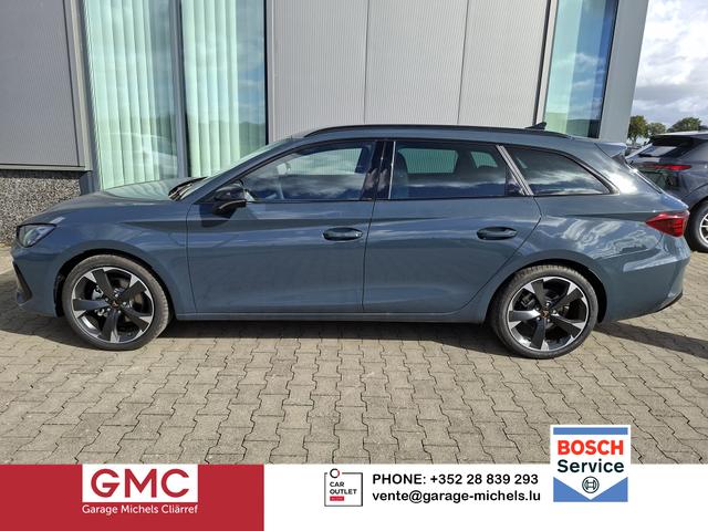 Cupra Leon Sportstourer - Basis 1.5 eTSI 150PS DSG (AUTOMATIK), Fjord-Blau, ANH&Auml;NGERKUPPLUNG, ELEKTR. HECKKLAPPE, KESSY, ALARM, R&Uuml;CKFAHRKAMERA, 18" Alu, Sitzheizung, M-Lederlenkrad beheizt, Parksensoren vorne und hinten, Adaptiver Tempomat, 3-Zonen-Climatronic, Radio 12,9" + Full Link