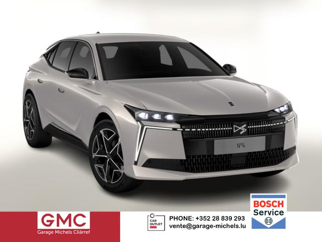 DS Automobiles N&ordm;4 - &Eacute;toile Alcantara N&deg;4 Hybrid eHK Matrix Massage