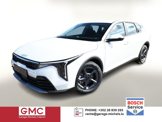 Kia K4 - MT SHZ ACC Nav LED Kam Keyl 2xPDC LM16 CarPl