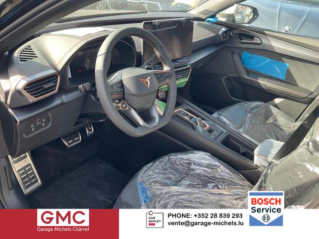 Cupra Leon Sportstourer - 2.0 TSI 245 kW 4Drive VZ ST DSG 4Drive, Pano, Sennheiser, Navi, Side