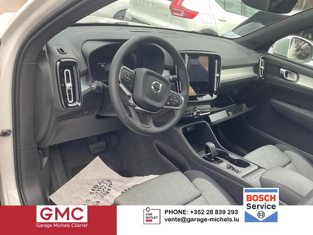Volvo XC40 - Core 2WD B3 Mild-Hybrid Core, Navi, LED, Winter, Kamera, el. Klappe