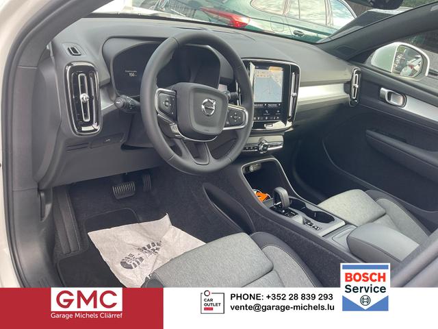 Volvo XC40 - Core 2WD B3 Mild-Hybrid Core, AHK, Navi, LED, Winter, Kamera, el. Klappe